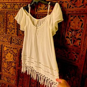 Forever 21 cream off shoulder adjustable strap top